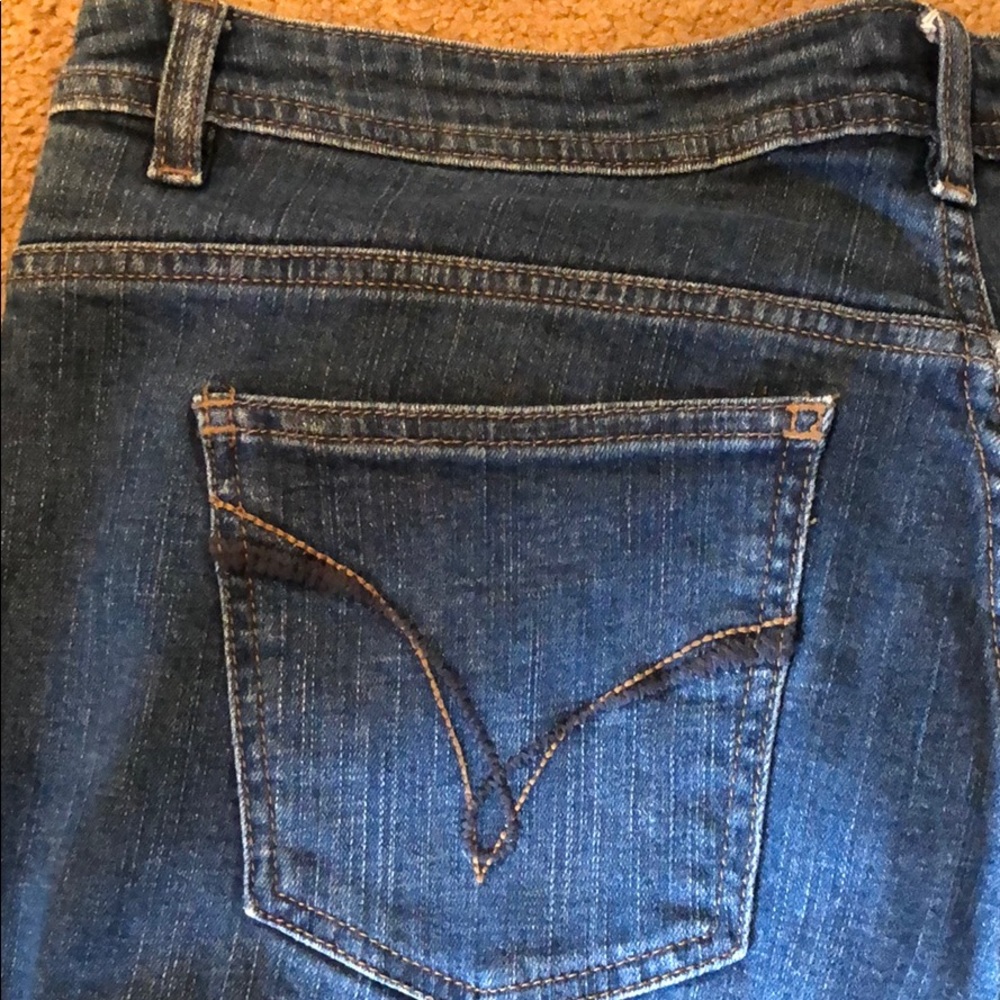 Jeans - Picture 5 of 6